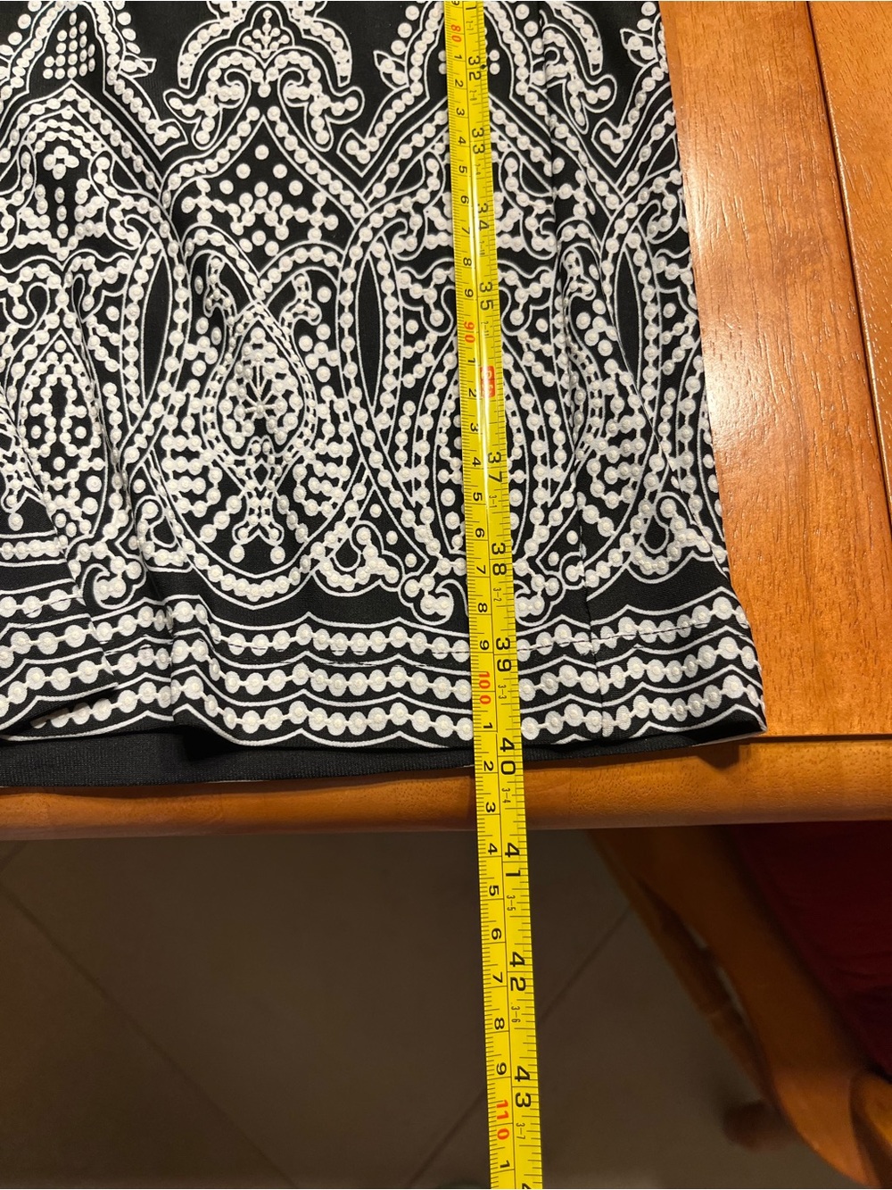 Roz & Ali Black Wide Leg Pants with White Medallion and Border Print - Picture 5 of 9